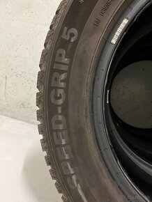 predám zimné pneumatiky 215/65R17 Semperit - 4