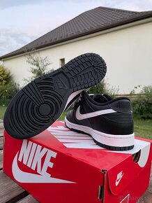 Nike Dunk Low Black White - 4