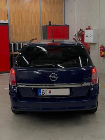 Opel Astra H 2008 1.9cdti (88kw) - 4