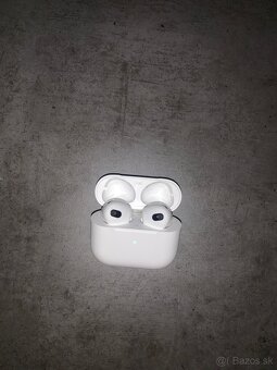 Airpods 3 - 4