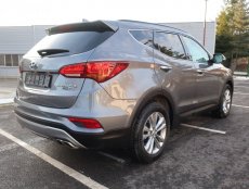 Hyundai Santa Fe 2016 2,0 CRDI Premium Plus 4x4, plná výbava - 4