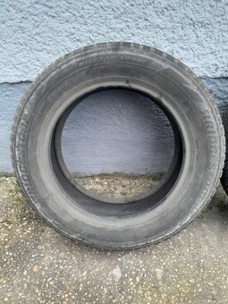 Predám zimné pneumatiky Bridgestone 205/60/R16 - 4