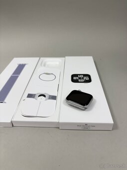 Apple Watch SE 2022 40 mm Starlight - 4