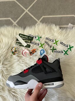 Jordan 4 - 4