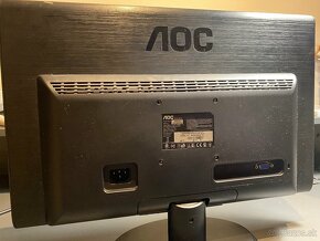 AOC  LCD Monitor - 4
