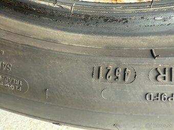 Dunlop 245/45 zr18 - 4