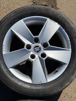 Predám elektrony 5x112 R16 povodne Skoda Octavia 3 - 4