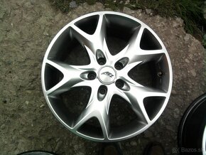 Predam alu disky 5x114,3 R17 - 4