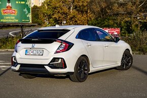 Honda Civic 1,0 VTEC Turbo (v záruke, 1.majiteľ,kúpené v SR) - 4