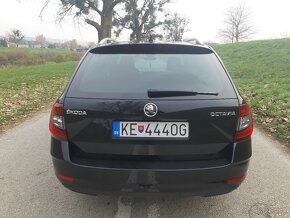 ŠKODA OCTAVIA COMBI 2,0 TDI DSG - 4