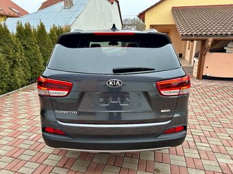 Kia Sorento 2.2 CRDi 147kw 4x4 (AWD) Automat Panoráma - 4