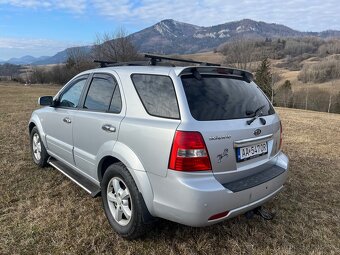 Kia Sorento 2.5 CRDi EX 4x4 - 4