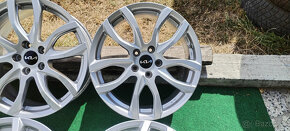 5x114,3 R18 --- KIA ... - 4