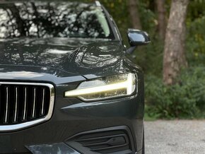 Volvo V60 D3 Momentum A/T - 4