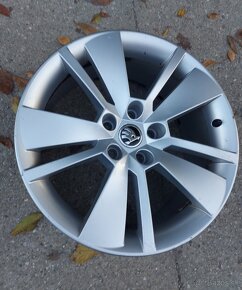 Škoda Zenith R18 5x112 8Jx18 ET44 - 4