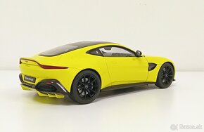 1:18 Autoart Aston Martin Vantage 2019 - 4