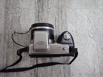 Olympus SP-600UZ - 4