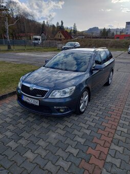 Škoda Octava RS, 2.0TSI - 4