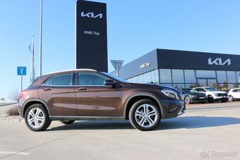 Mercedes-Benz GLA 200 d A/T - 4