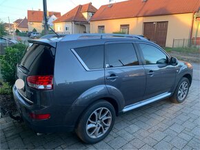 Citroën C-crosser 2.2 HDi 4x4 automat 2010 - 4