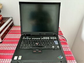 IBM ThinkPad R50e - 4