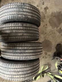 Pneu 235/55 r18 - 4