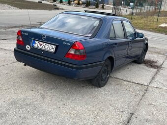 Mercedes Benz c200 D w202 - 4