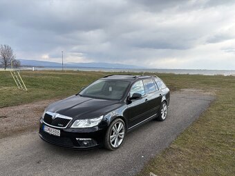 Škoda Octavia 2.0 TDI CR RS Bohatá Výbava - 4