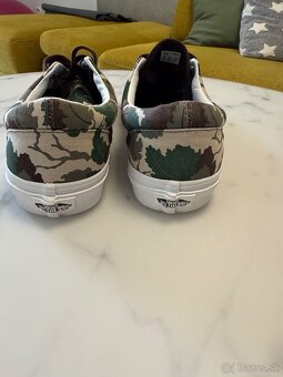 Vans - 4