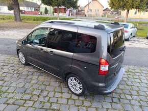 Ford Tourneo Courier Titanium 73kW/100PS - 4