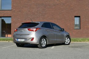 Hyundai I30 1.4i MPI 38000km - 4