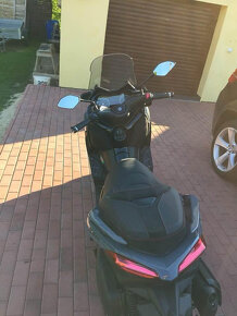 Yamaha XMAX 300 NEJAZDENÝ - 14 km - 4