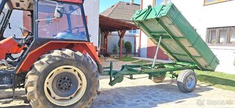 Vyklapacia vlečka za traktor - 4