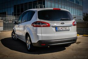 Ford S-Max 2.0 TDCi Trend (Euro 4) - 4