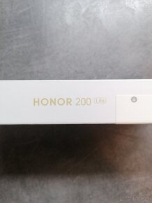 Honor - 4