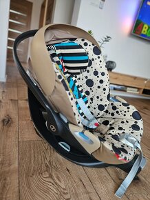 Vajíčko/Autosedačka Cybex Cloud T i-size + základňa - 4