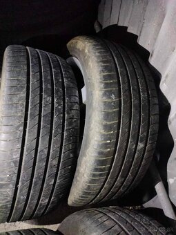 4ks alu disky orig. Seat 5x112 R17 pneu 6mm 225/45 r17 - 4