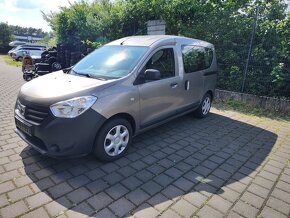 Dacia Dokker 1.6i 61 KW  rok  2014 Family bronzová farba - 4