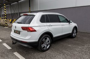 Volkswagen Tiguan Highline 2.0TDI 140kW 4-mot DSG7 07/2017 - 4