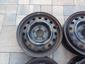 plech.disky Kia,Hyundai,--51/2Jx15--ET-47--5x114,3 - 4