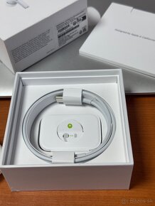 Apple AirPods Pro 2 2022 Lightning - komplet balenie - 4