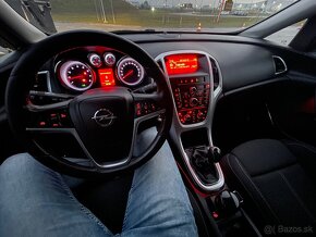 Opel Astra J - 4