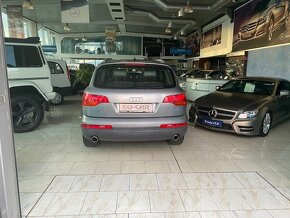 Audi Q7 3.0 V6 TDI Quattro S tronic S-line 7-miestne - 4