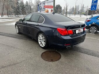 BMW Rad 7 730d - 4