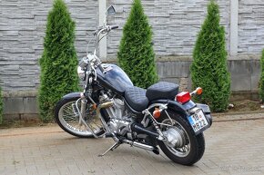 Suzuki intruder vs 800 - 4