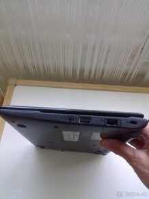 Asus mini notebook - 4