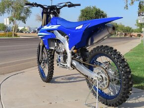 YAMAHA YZ250F 2025. - 4