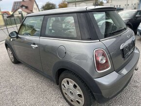 MINI ONE 1.4 i Benzín 2009 Facelift 123000KM - 4