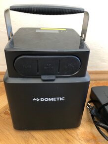 Nabíjecí stanice Dometic PLB 40 - 4