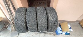 BF Goodrich ALL-TERRAIN A/T 245/70 R16 - 4